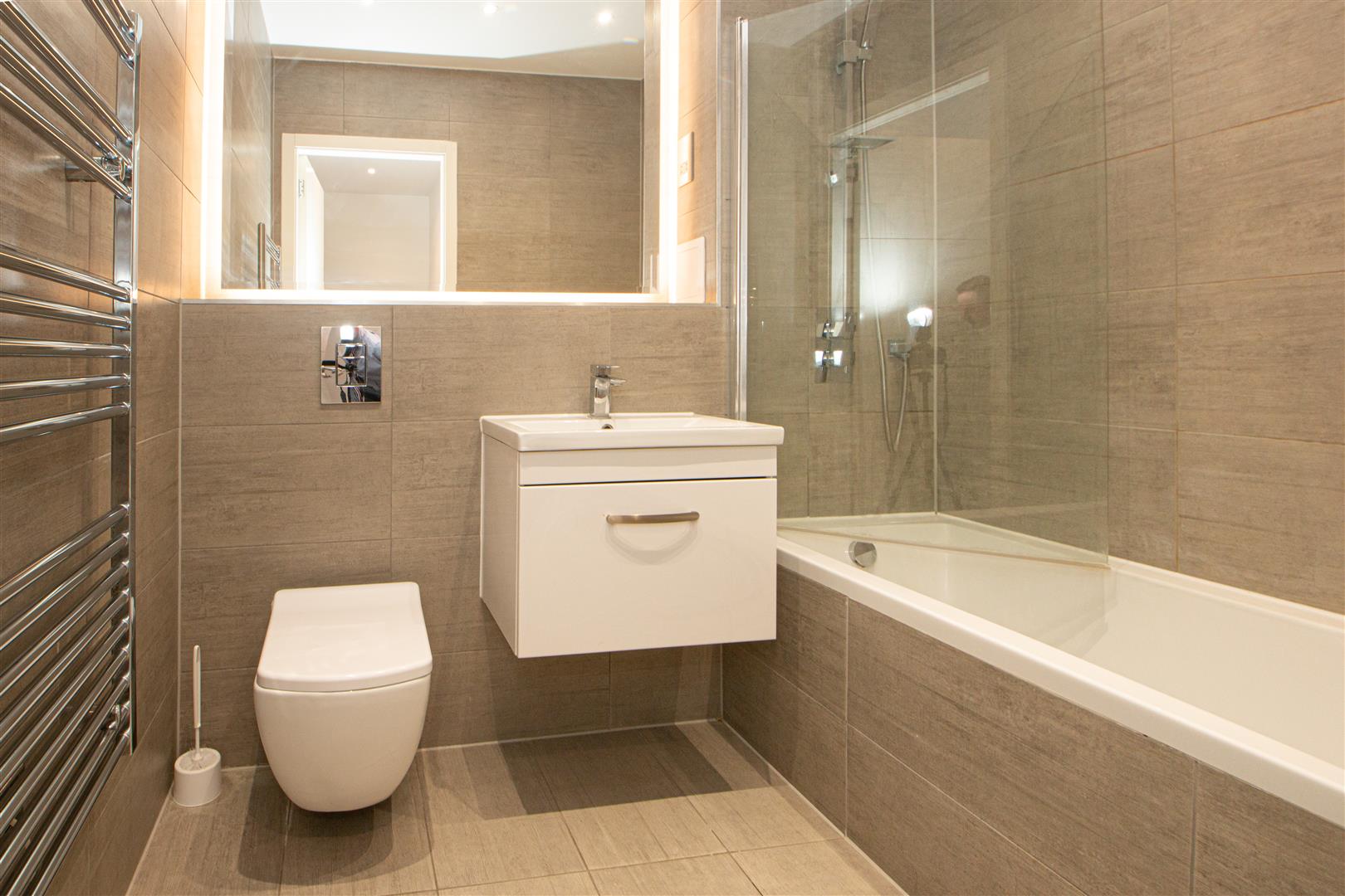 2 Foxhunter Drive, Linford Wood, Milton Keynes